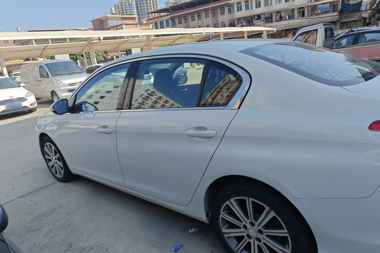 Peugeot 408 2018 car image #5