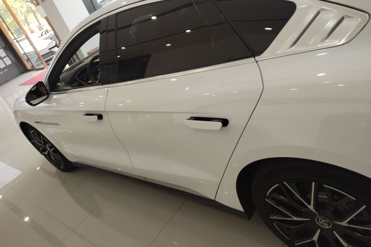 BYD Han 2023 изображение автомобиля #5