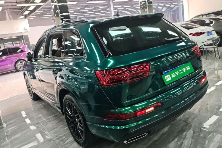 Audi Q7 2016 car image #5