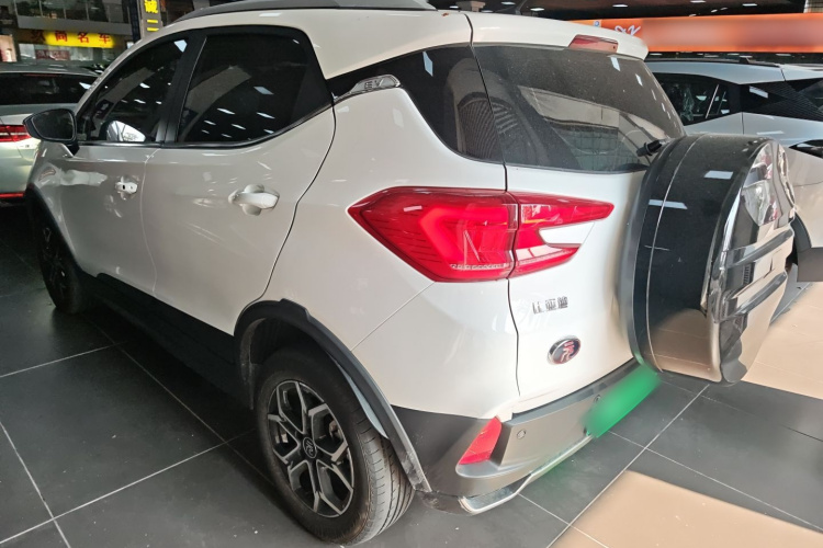 BYD Yuan Pro 2021 car image #5