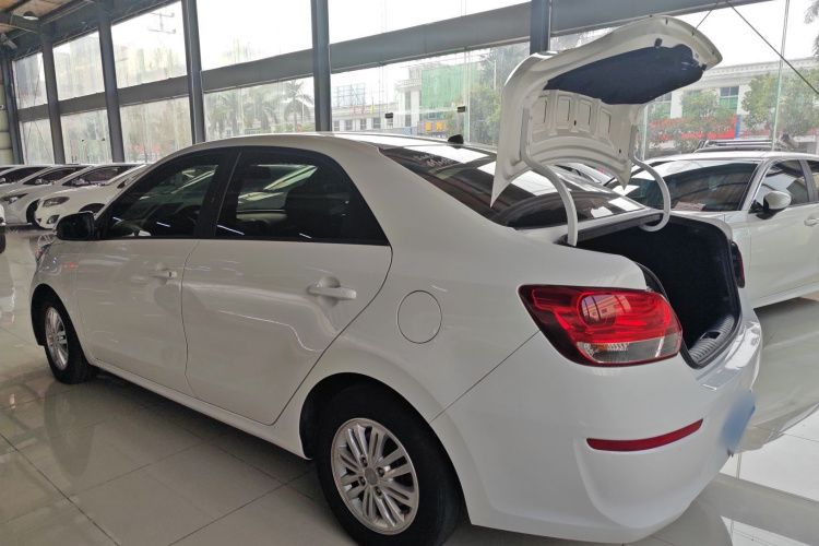 起亚 焕驰 2019 汽车图片 #5