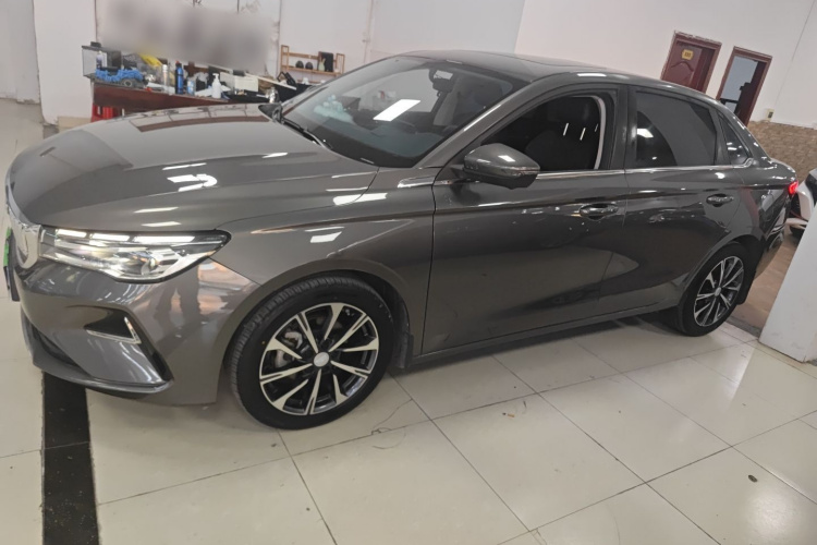 GEELY Emgrand 2024 car image #5