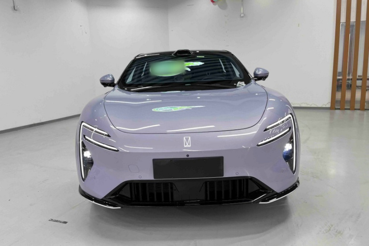 阿维塔 阿维塔06 2025 汽车图片 #5