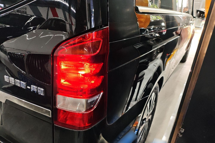 Mercedes-Benz Vito 2021 #5 Mercedes-Benz Vito 2021 car image #5