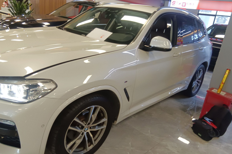BMW X3 2018 car image #5