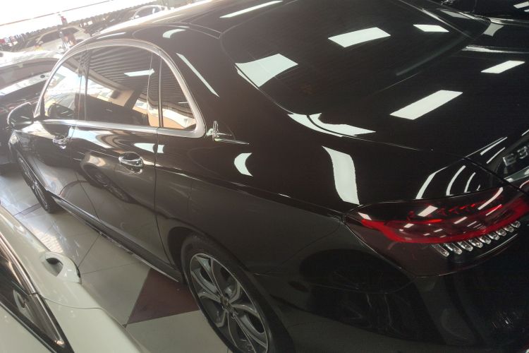 Mercedes-Benz E Class 2021 car image #5