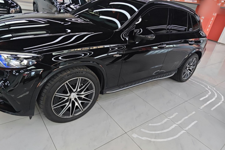 Mercedes-Benz GLC AMG 2024 imagem de carro #5