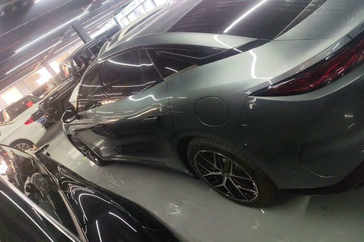 BYD HanL 2025 car image #5