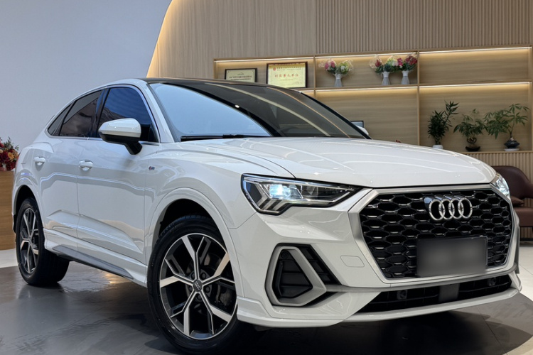 Audi Q3 Sportback 2021 car image #5