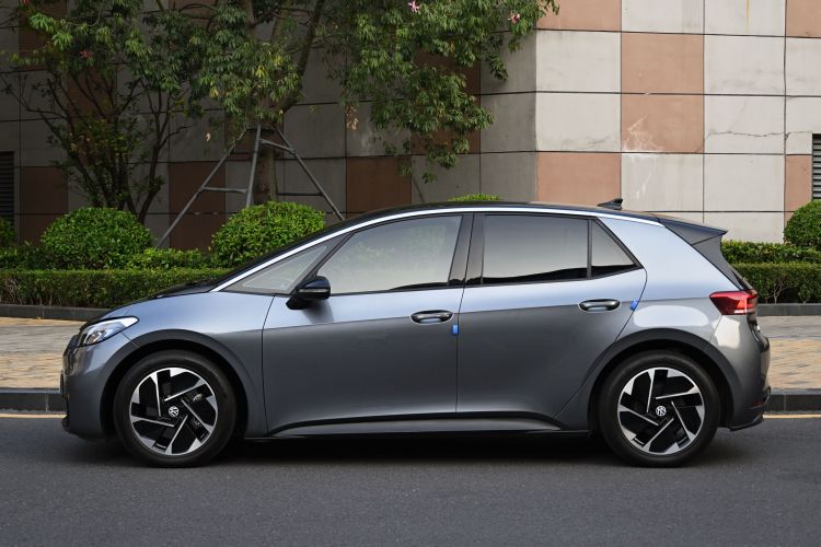 Volkswagen ID.3 2023 #5 Volkswagen ID.3 2023 immagine di auto #5