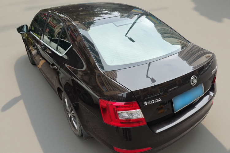 Skoda Octavia 2017 #5 Skoda Octavia 2017 car image #5