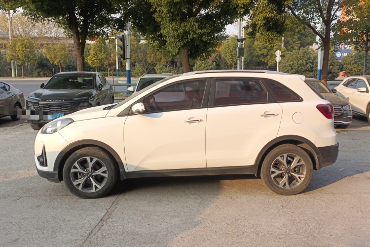 Kia Stonic 2016 #5 Kia Stonic 2016 car image #5