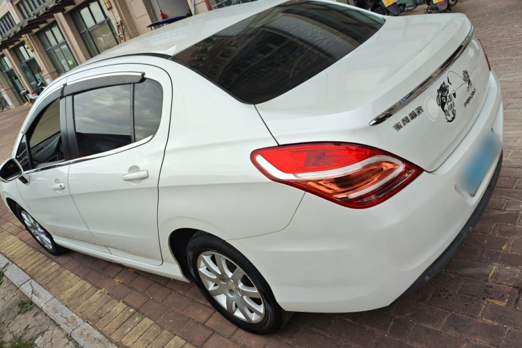 Peugeot 308 2016 imagen de coche #5