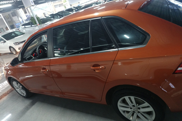 Santana 2016 #5 Santana 2016 car image #5