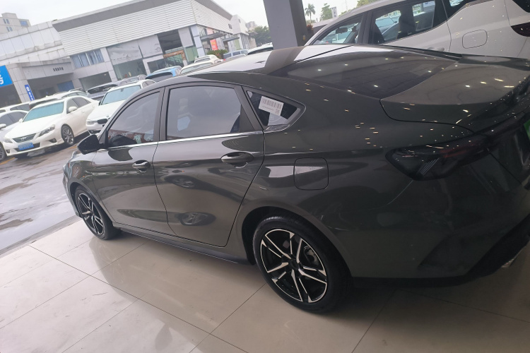 GEELY Binray 2024 car image #5