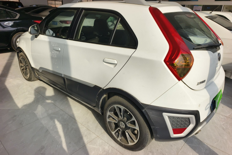 MG 3 2017 car image #5