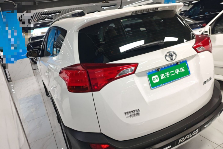 Toyota RAV4 2014 car image #5
