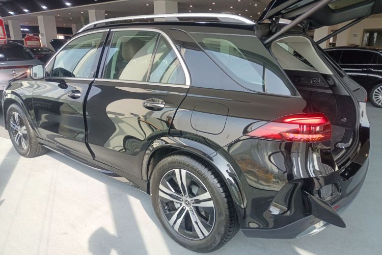 Mercedes-Benz GLE Class New Energy 2023 car image #5