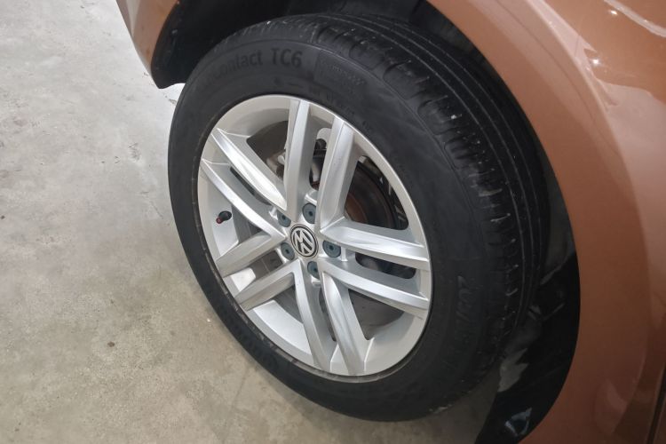 Volkswagen Gran Lavida 2018 immagine di auto #5