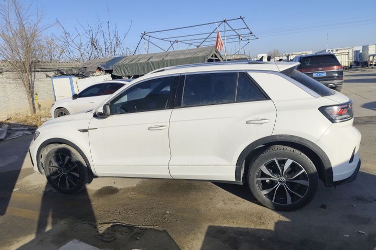 T-Roc 2023 car image #5