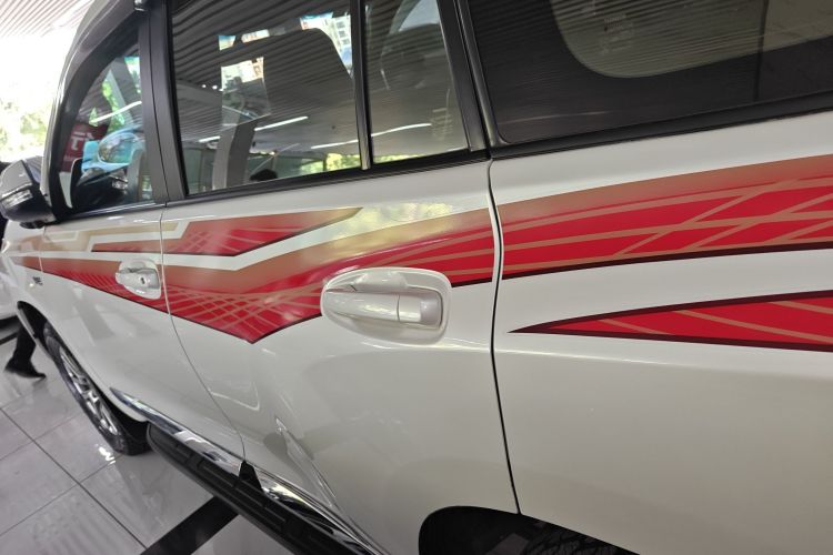 Toyota 2018 car image #5
