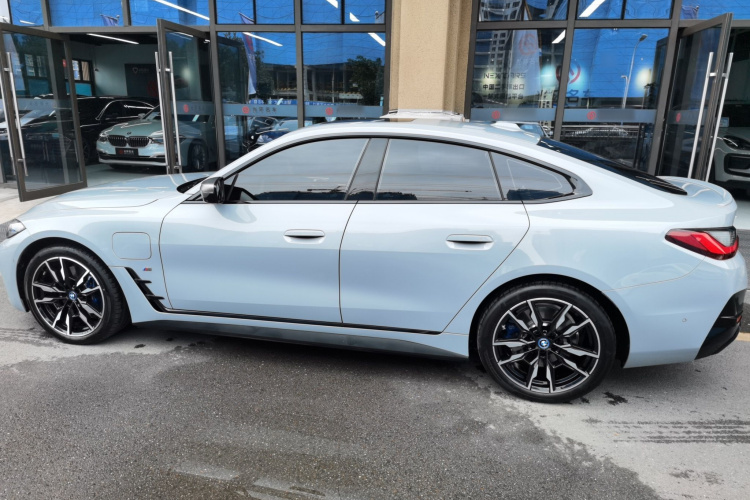 BMW i4 2025 #5 BMW i4 2025 image de voiture #5