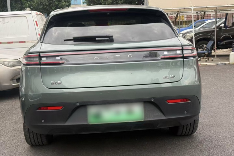 2023 car image #5