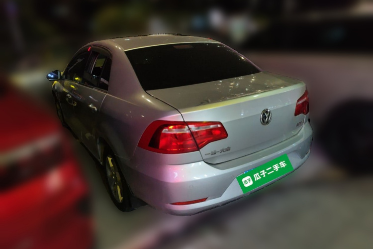 Volkswagen Bora 2015 #5 Volkswagen Bora 2015 car image #5
