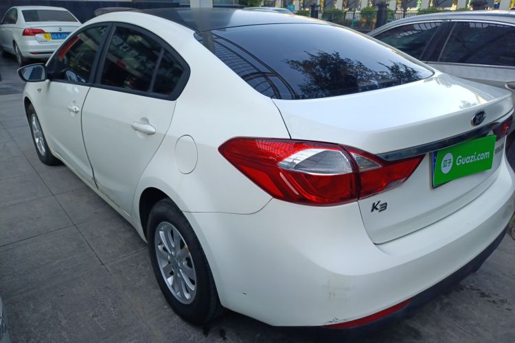 Kia K3 2018 car image #5