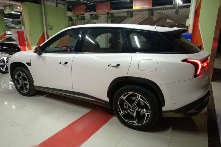 Neta L 2024 изображение автомобиля #5