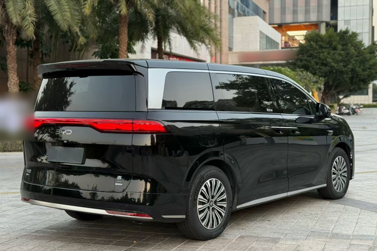 BYD Xia 2024 #5 BYD Xia 2024 immagine di auto #5