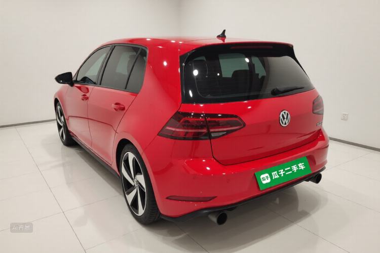 Volkswagen GolfGTI 2019 car image #5