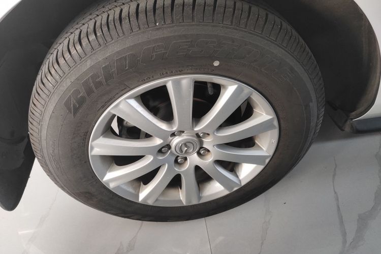 Mazda CX-7 2015 immagine di auto #5