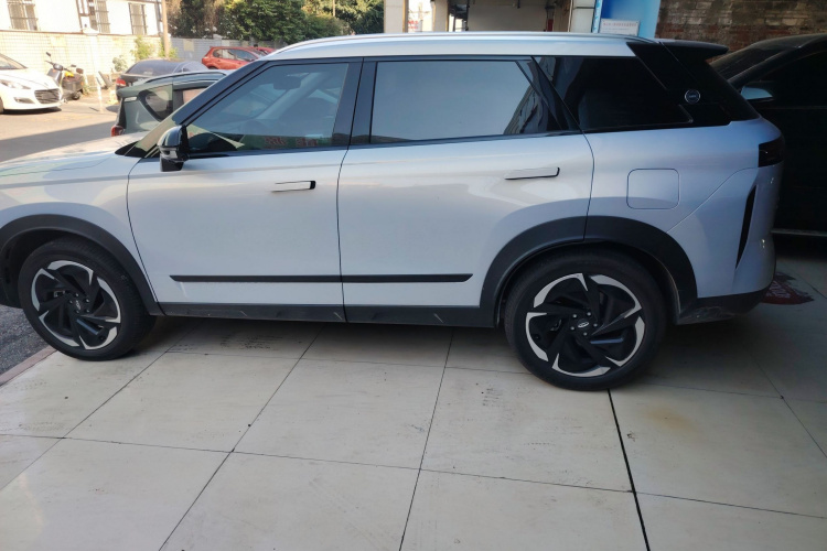 Chery Tiggo7 C-DM 2025 #5 Chery Tiggo7 C-DM 2025 car image #5