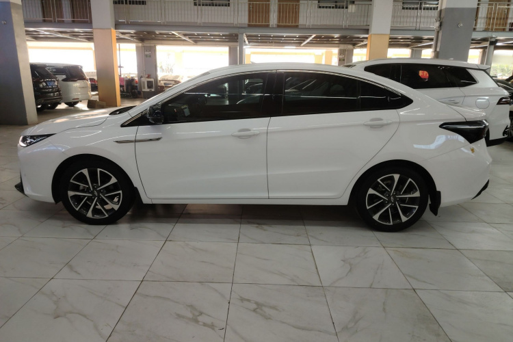 Chery Arrizo 5 GT 2023 car image #5