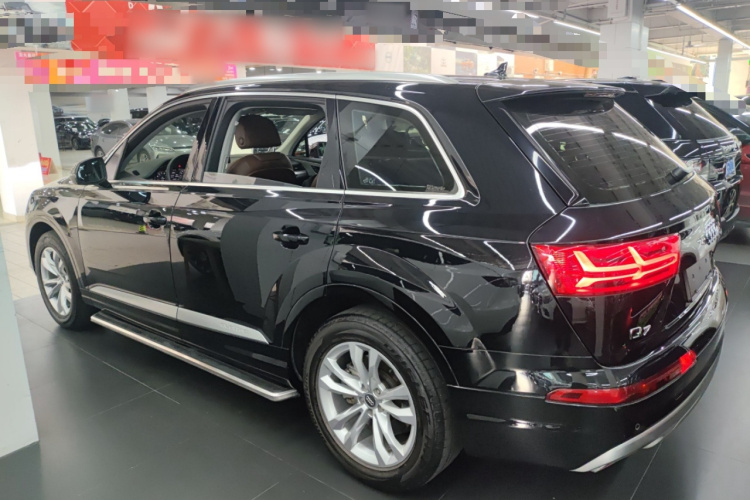 Audi Q7 2019 #5 Audi Q7 2019 car image #5