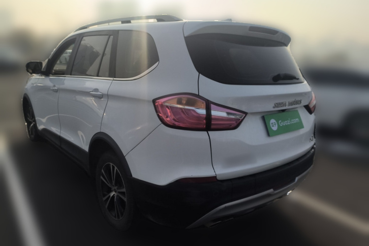 SWM X7 2021 #5 SWM X7 2021 صورة سيارة #5