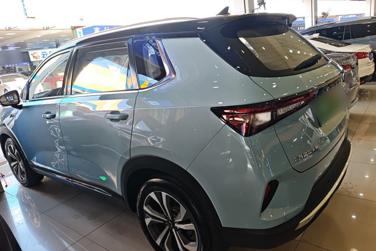 Wuling Asta 2021 #5 Wuling Asta 2021 صورة سيارة #5