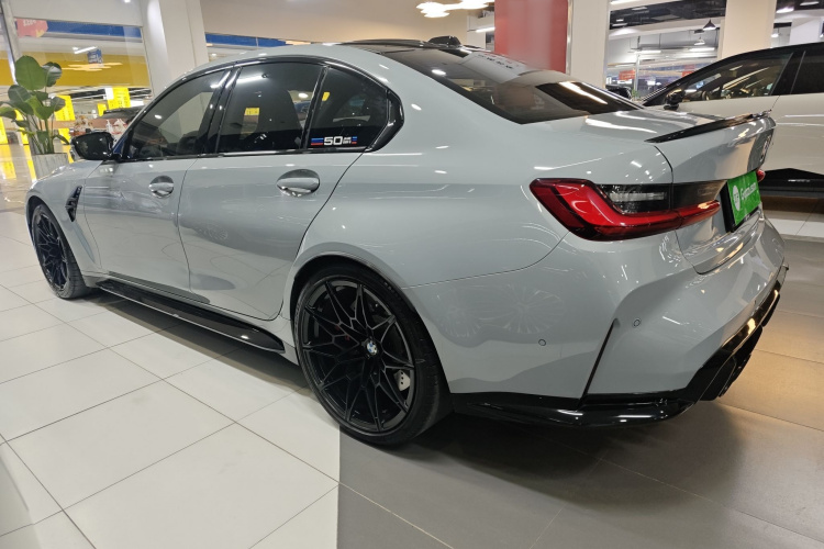 BMW M3 2023 imagem de carro #5