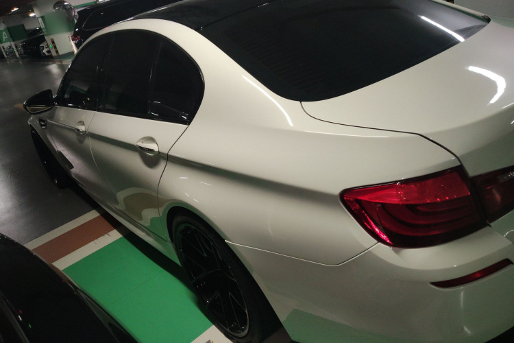 BMW M5 2014 #5 BMW M5 2014 car image #5