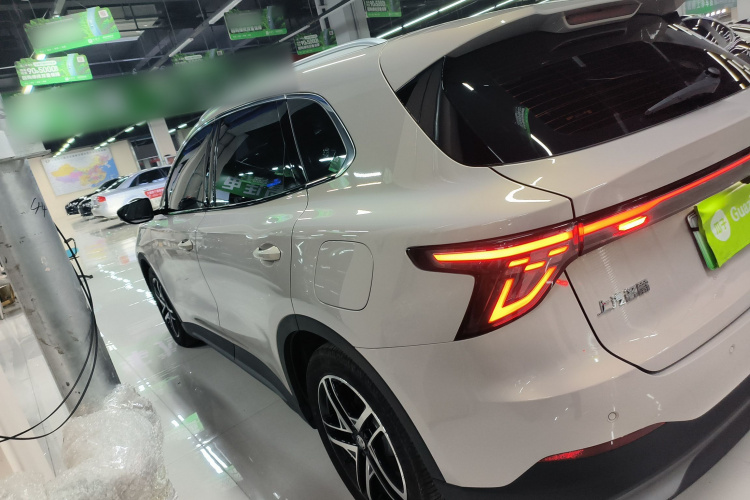 MG ES5 2024 #5 MG ES5 2024 car image #5