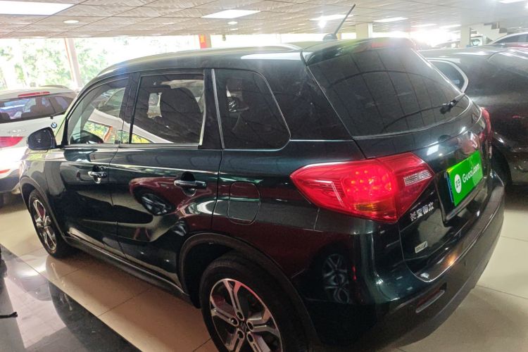 Suzuki Vitara 2018 car image #5