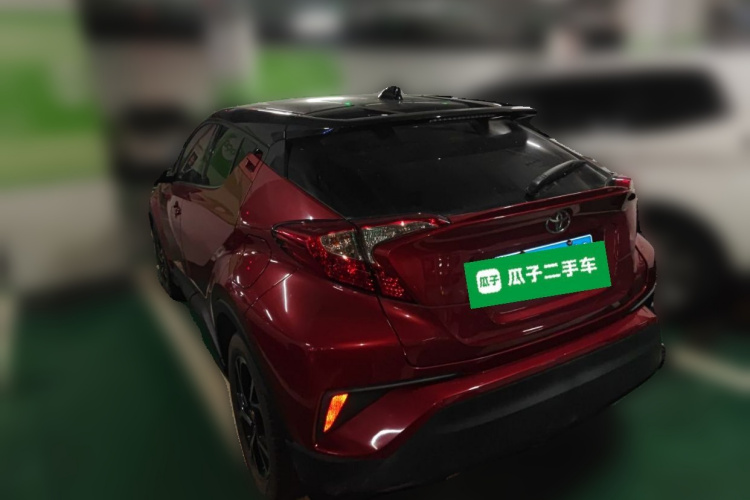 Toyota C-HR 2019 #5 Toyota C-HR 2019 car image #5