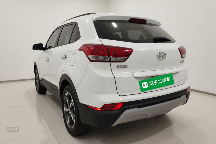 Hyundai ix25 2018 #5 Hyundai ix25 2018 car image #5