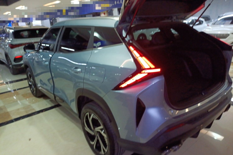 GEELY Boyue 2024 #5 GEELY Boyue 2024 car image #5