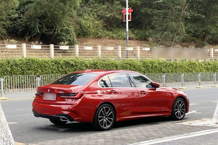 BMW 3 Series 2022 #5 BMW 3 Series 2022 car image #5