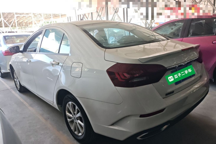 GEELY Emgrand 2022 #5 GEELY Emgrand 2022 car image #5