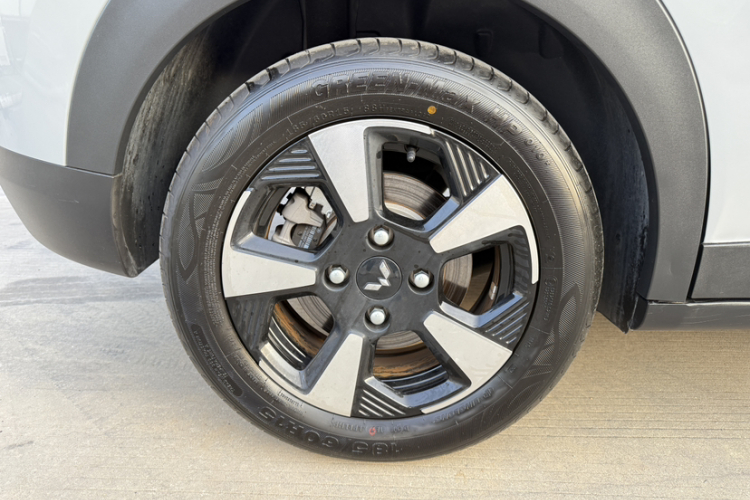 五菱汽车 五菱缤果PLUS 2025 汽车图片 #5