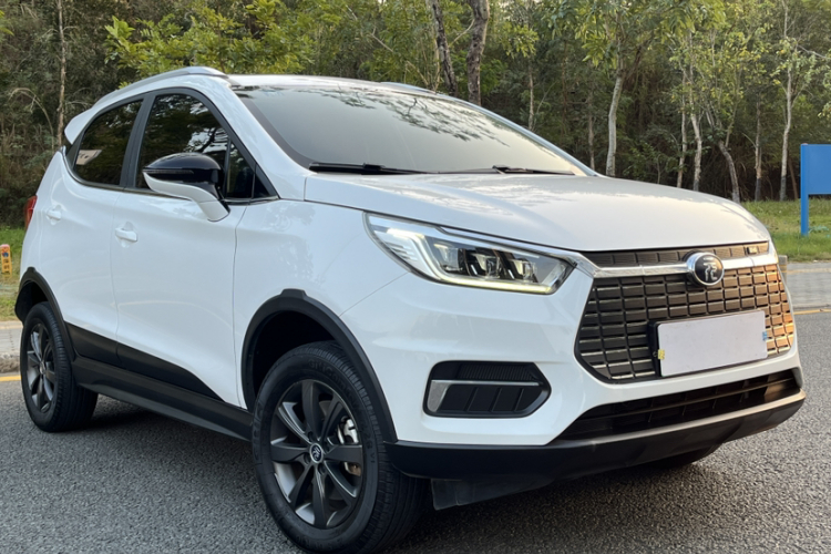 BYD Yuan New Energy 2020 immagine di auto #5