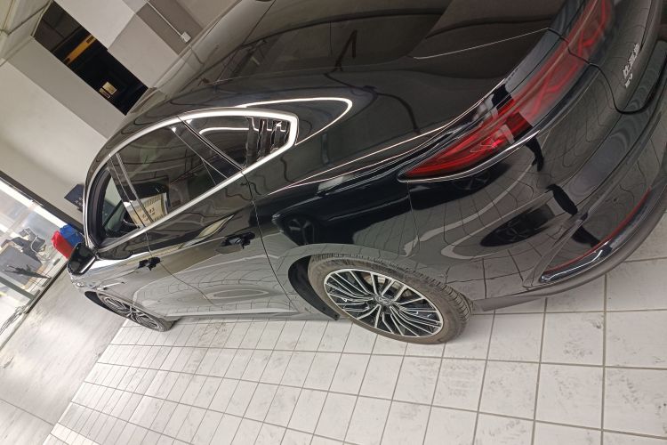 BYD Han 2025 car image #5